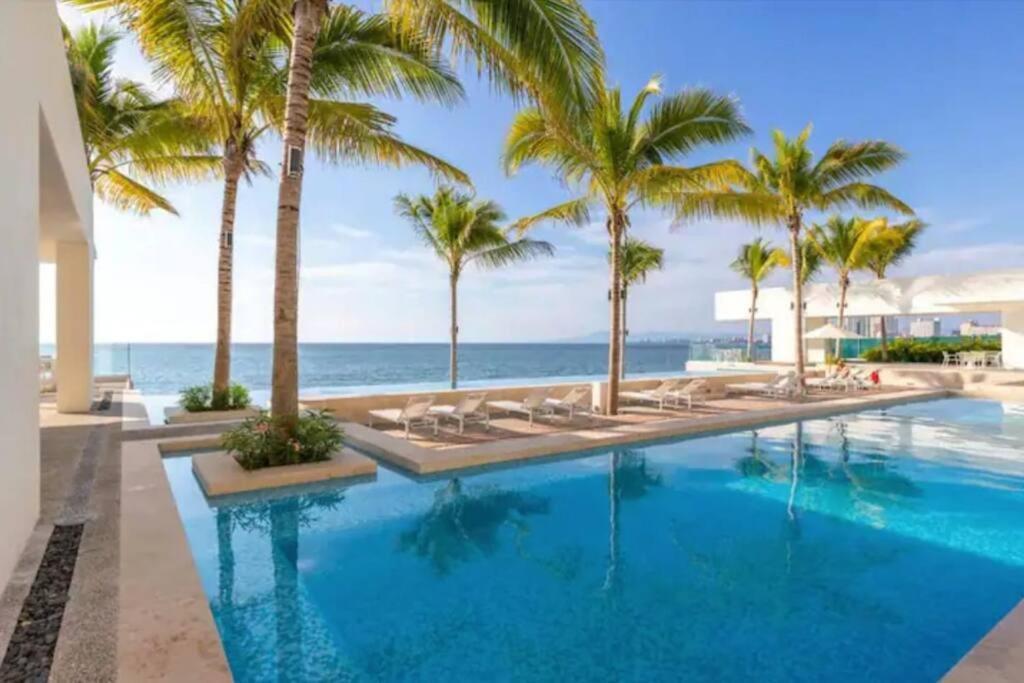 Harbor 7010 By Moikkarentals Beachfront 600Mb Wifi Puerto Vallarta Extérieur photo