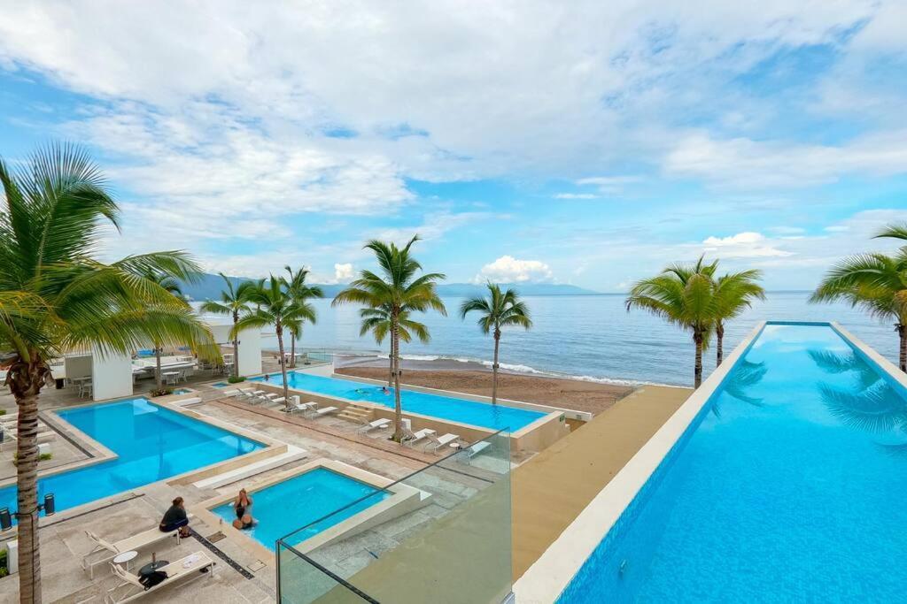Harbor 7010 By Moikkarentals Beachfront 600Mb Wifi Puerto Vallarta Extérieur photo