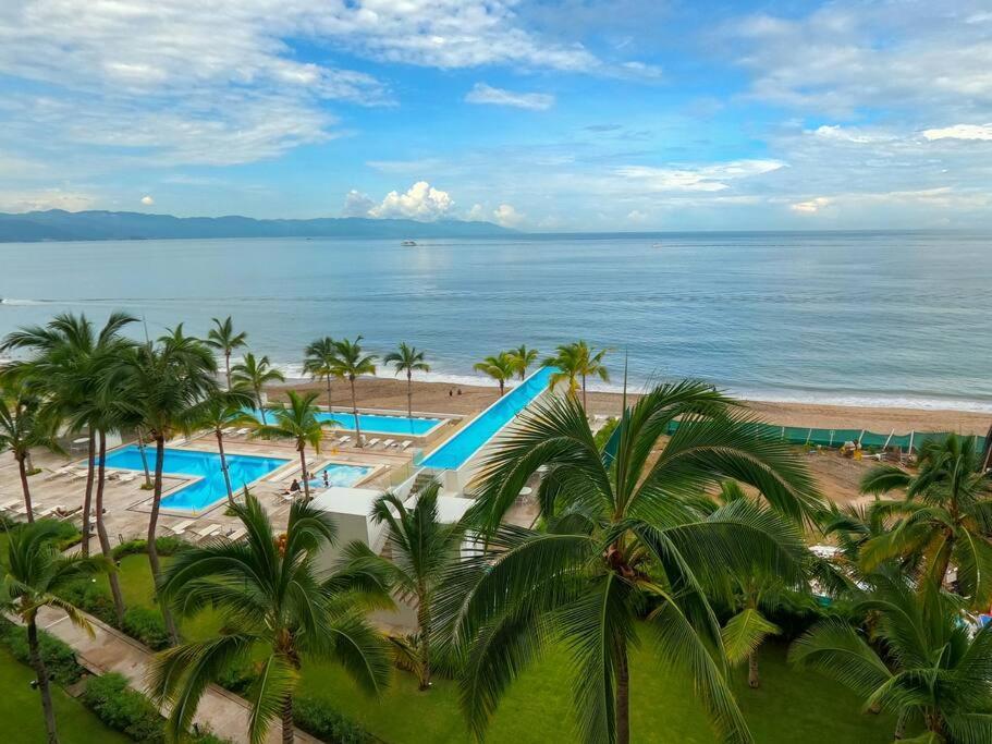 Harbor 7010 By Moikkarentals Beachfront 600Mb Wifi Puerto Vallarta Extérieur photo