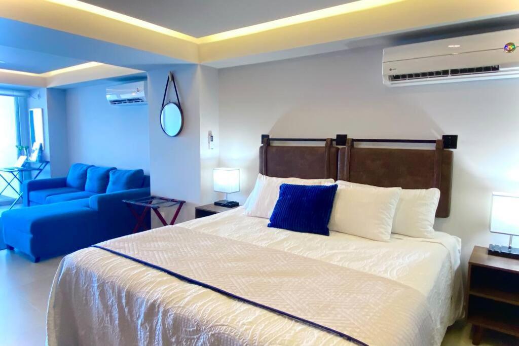 Harbor 7010 By Moikkarentals Beachfront 600Mb Wifi Puerto Vallarta Extérieur photo
