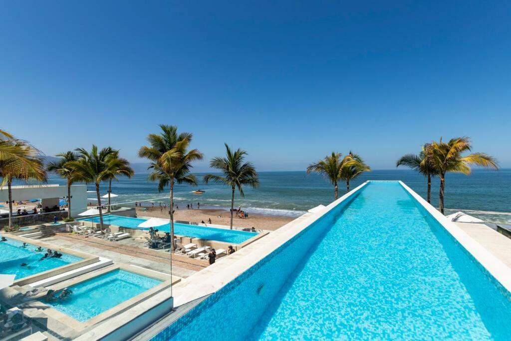 Harbor 7010 By Moikkarentals Beachfront 600Mb Wifi Puerto Vallarta Extérieur photo